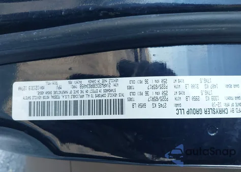 2011 Volkswagen Routan Se z USA, uszkodzony, nr VIN 2V4RW3DG3BR634058